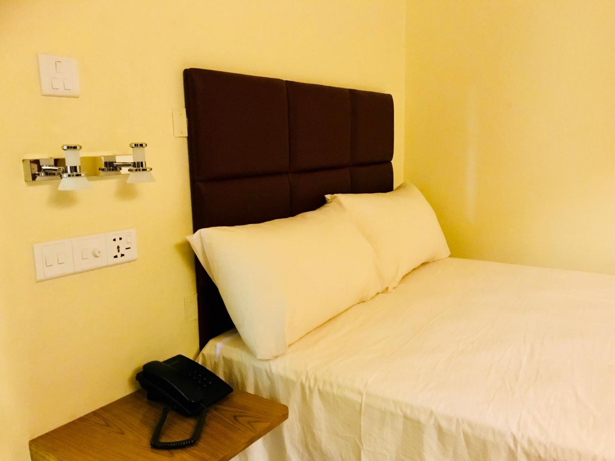 Hotel Q Palace Comilla Exterior foto