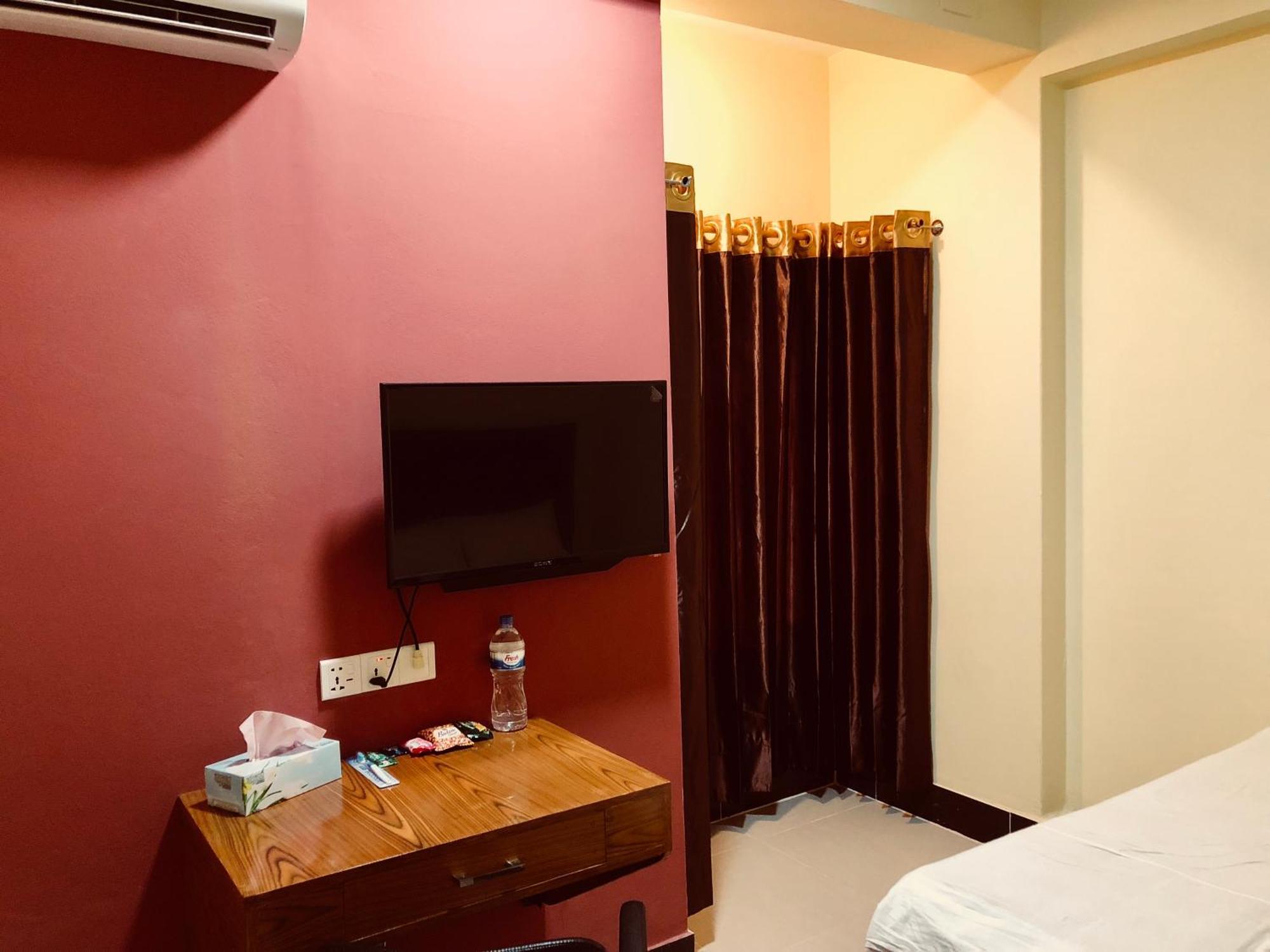 Hotel Q Palace Comilla Exterior foto
