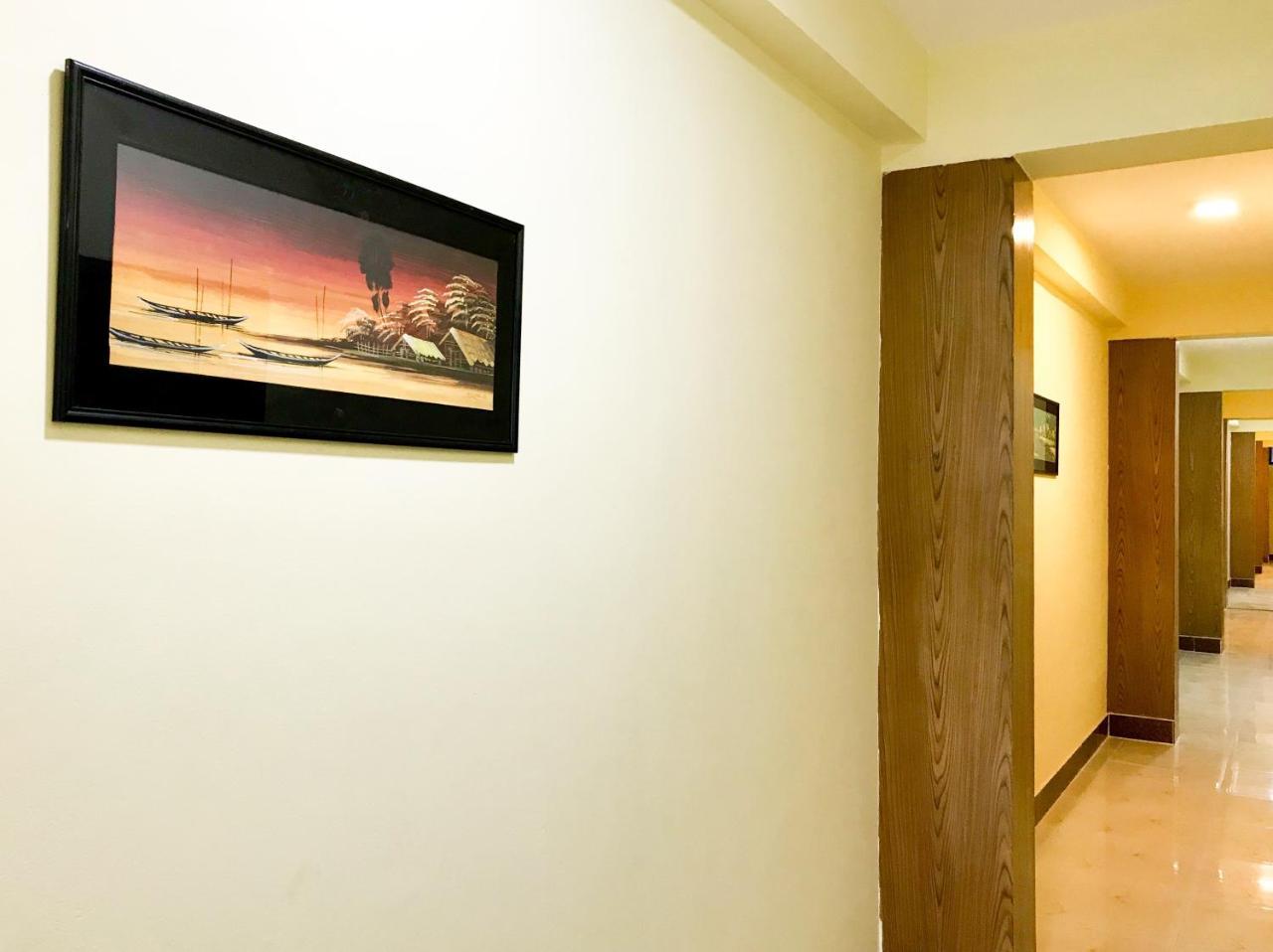 Hotel Q Palace Comilla Exterior foto