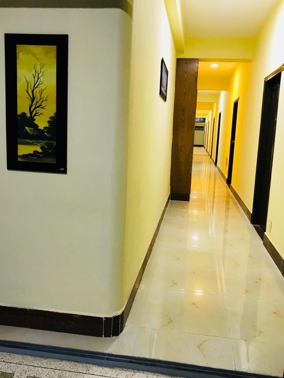 Hotel Q Palace Comilla Exterior foto